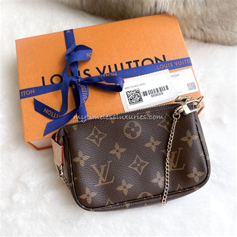 louis vuitton pochette anos 80|Louis Vuitton 83 for sale.